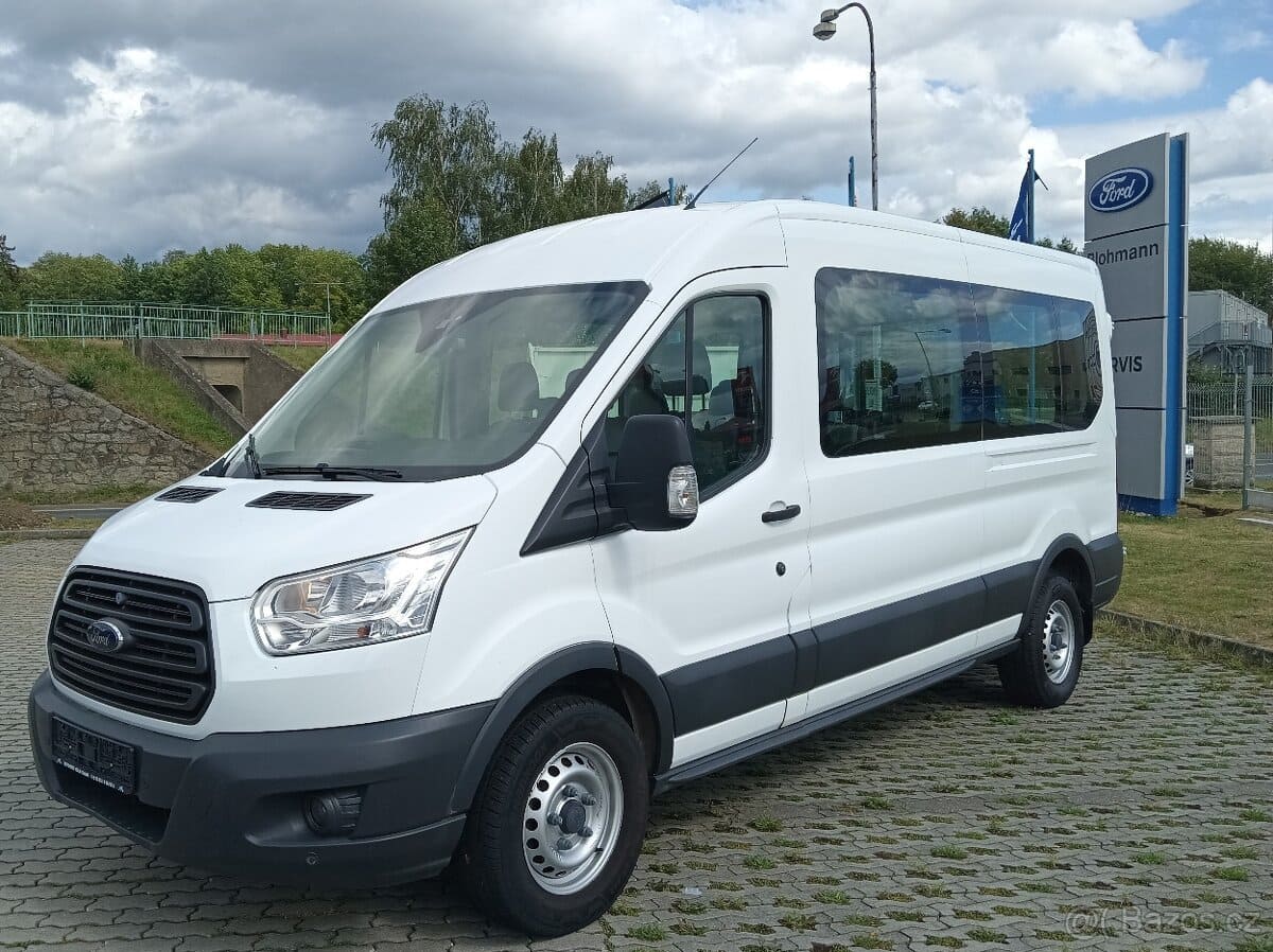 Ford Transit 9 míst