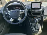 Ford Tourneo Connect — Foto 22