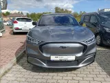 Ford Mustang Mach-E — Foto 11