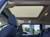 Ford Tourneo Connect — Foto 23
