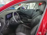Kia Niro — Foto 11