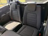 Ford Tourneo Connect — Foto 20