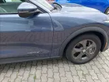 Ford Mustang Mach-E — Foto 5